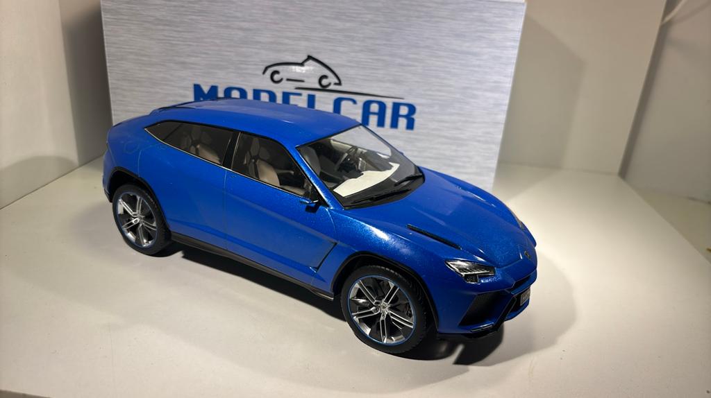 Lamborghini urus bleu MCG 1.18, Hobby en Vrije tijd, Modelauto's | 1:18, Overige merken, Ophalen of Verzenden, A, A