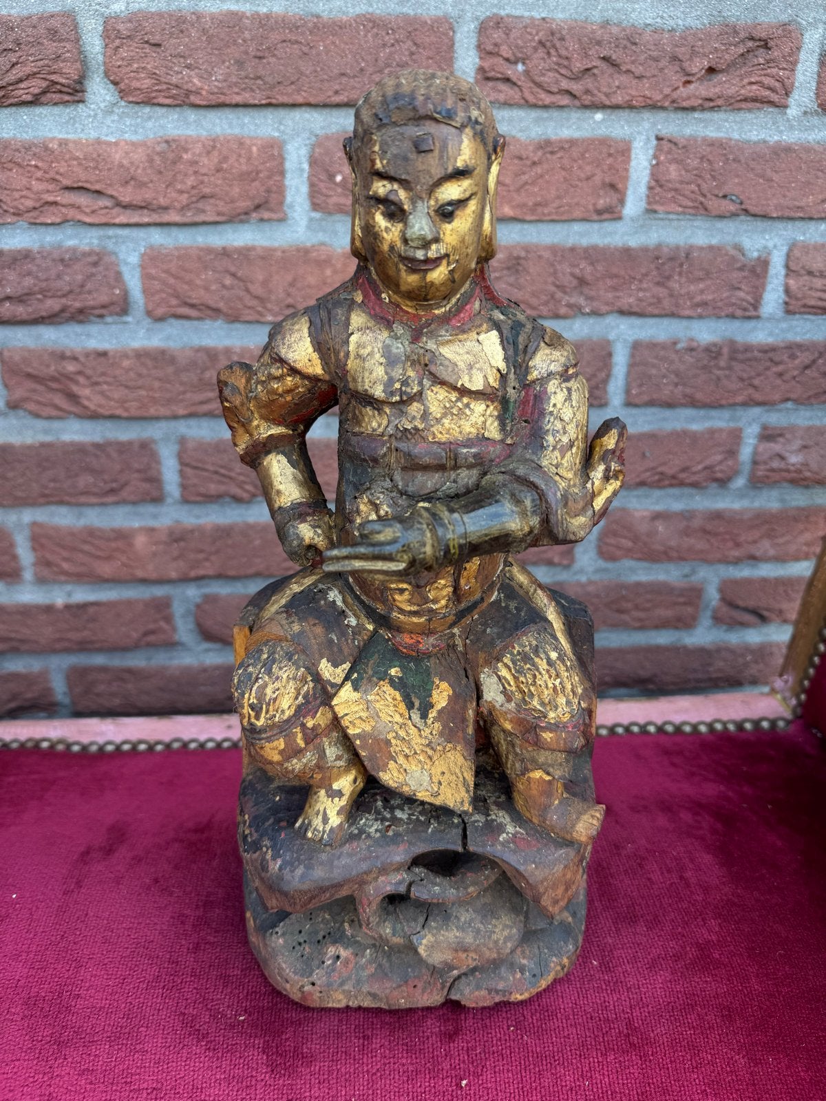 Antiek Chinees tempelbeeld - Strijder/Godheid (36 cm), Hout, Geschilderd, Ophalen of Verzenden, China