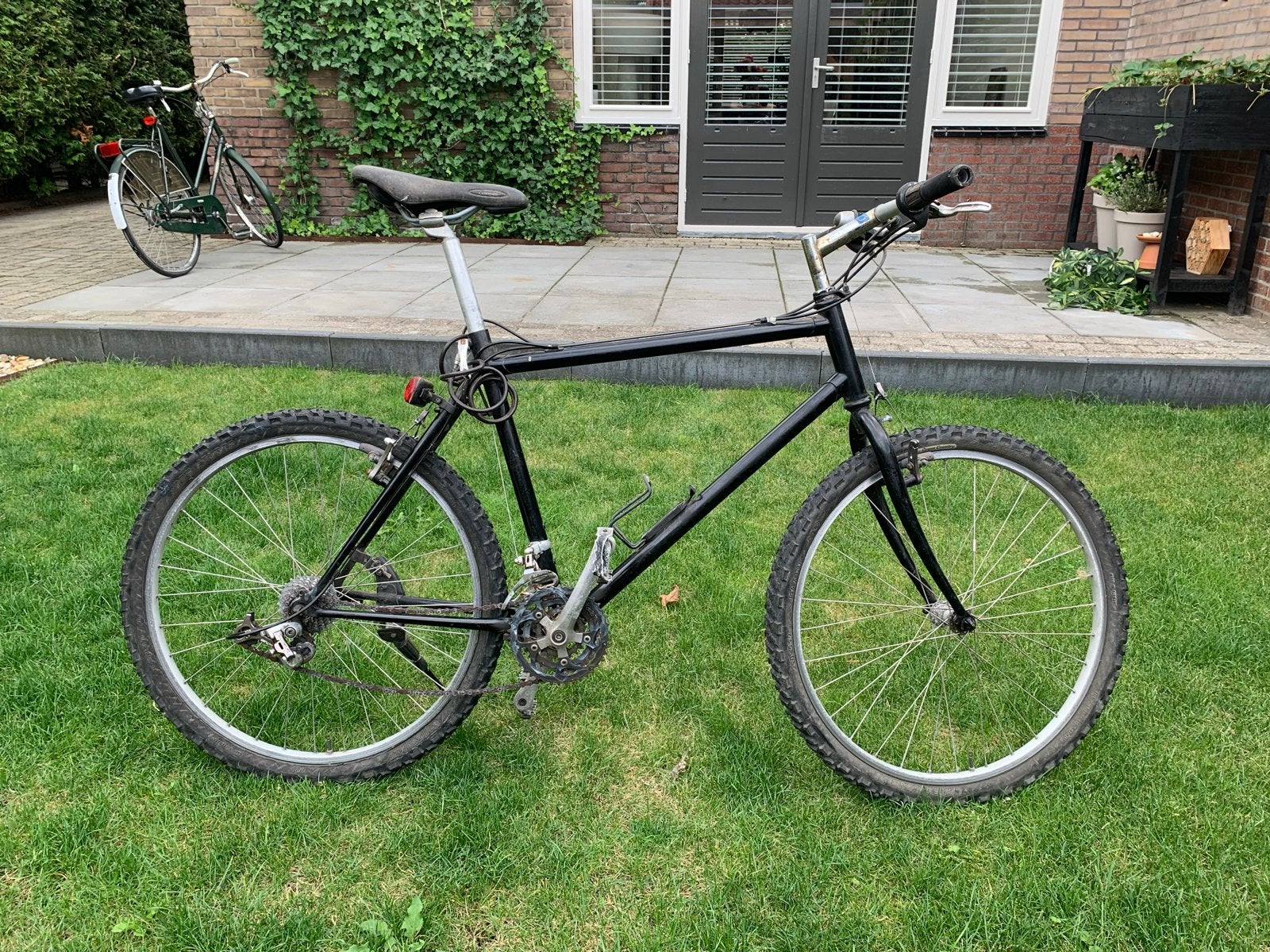 Zwarte mountainbike, Gebruikt, Geen vering, 53 tot 57 cm, Ophalen