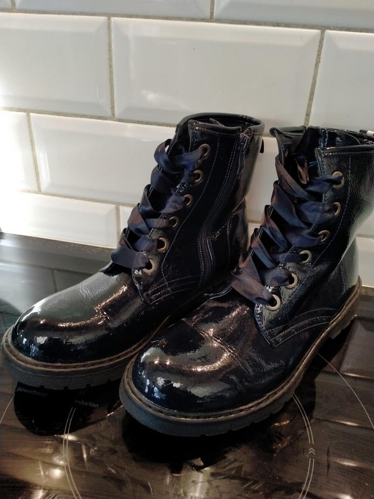 Festival boots maat 40, Ophalen of Verzenden, Zo goed als nieuw, Zwart