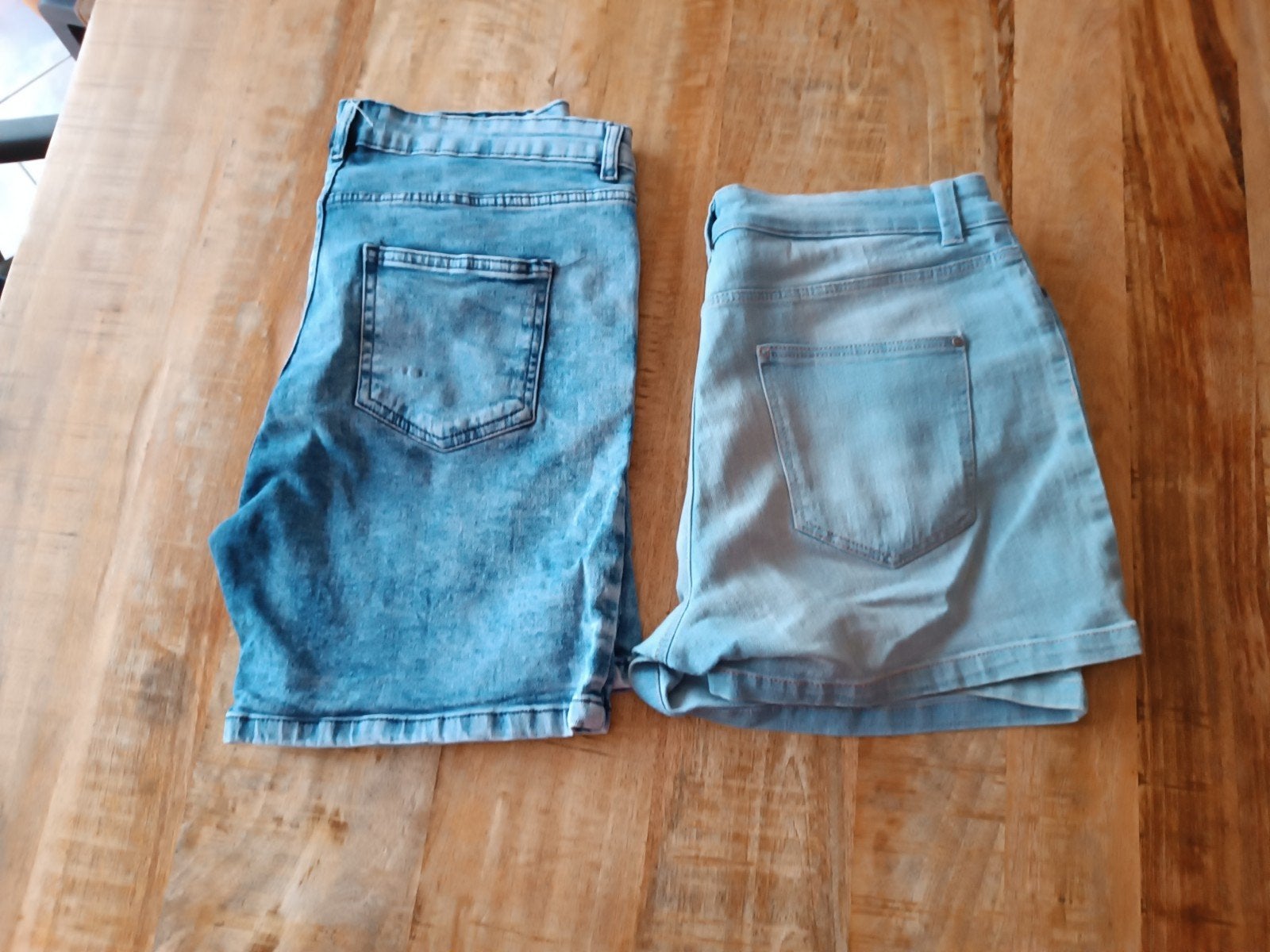 pakket Diverse dames jeans en shorts - Verschillende maten, Ophalen of Verzenden, Gedragen, Blauw
