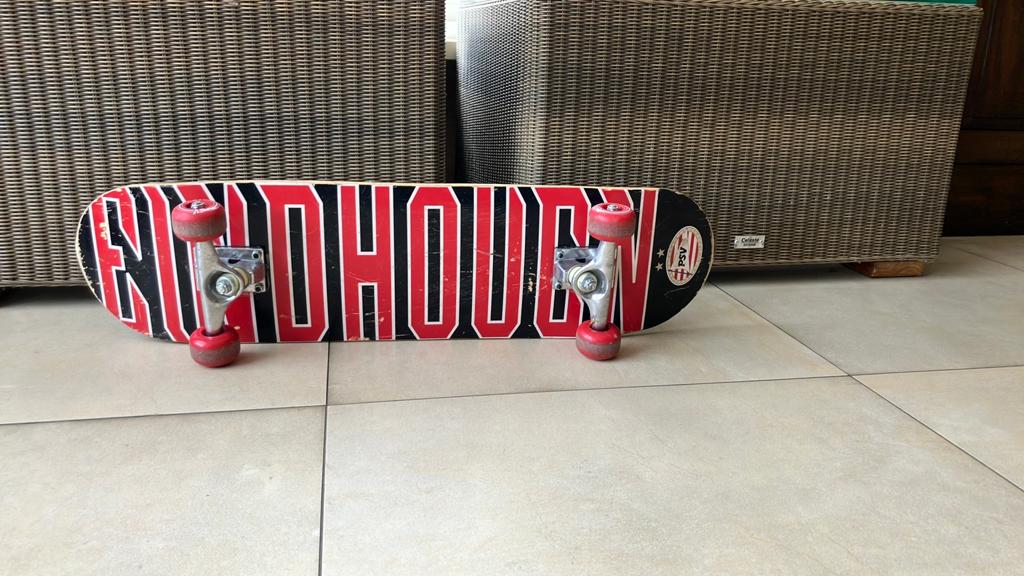 Psv Skateboard met rode wielen - Gebruikt, Ophalen, Gebruikt, Skateboard
