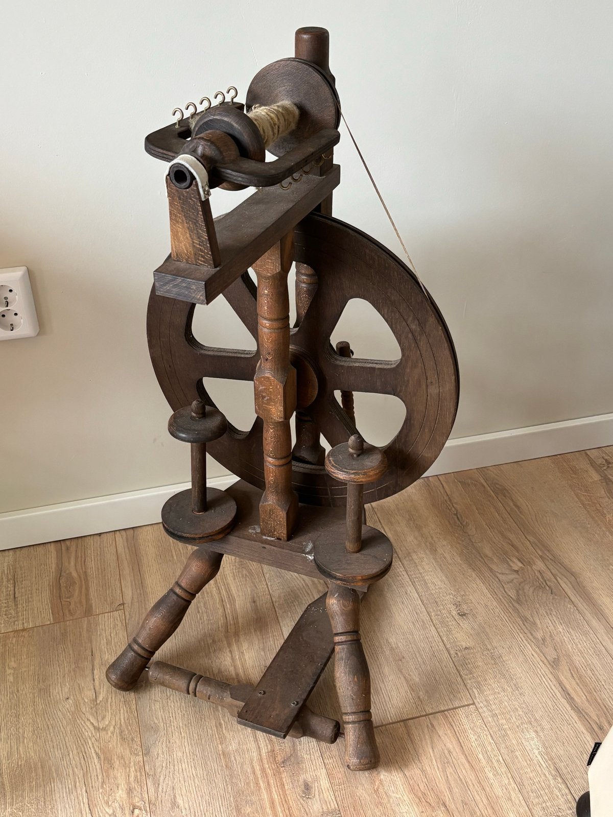 spinnewiel - decoratief en functioneel, Ophalen of Verzenden, Gebruikt, Spinnewiel