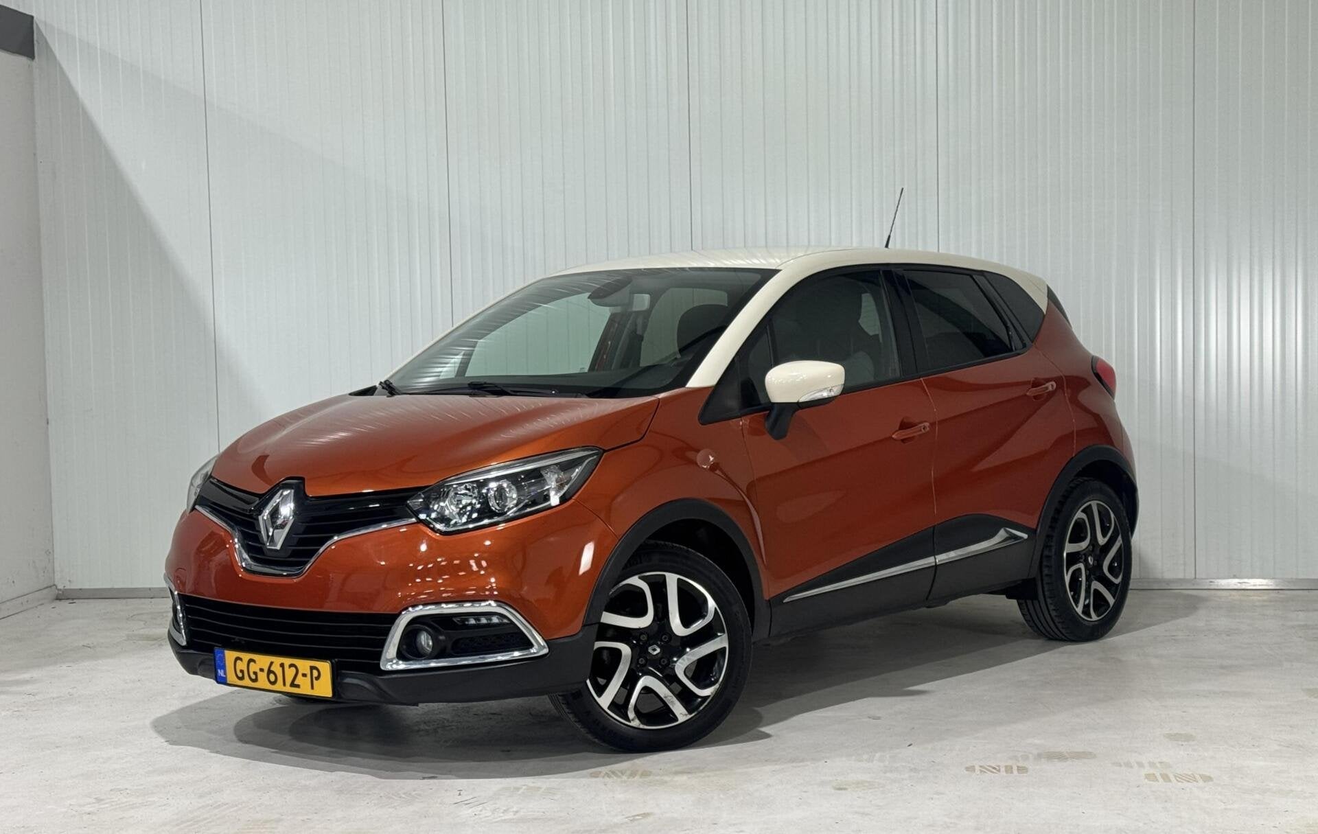 Renault Captur 1.2 TCe Dynamique|TREKHAAK|KEYLESS|CAMERA, Auto's, Euro 5, Met garantie (alle), Origineel Nederlands, 19 km/l