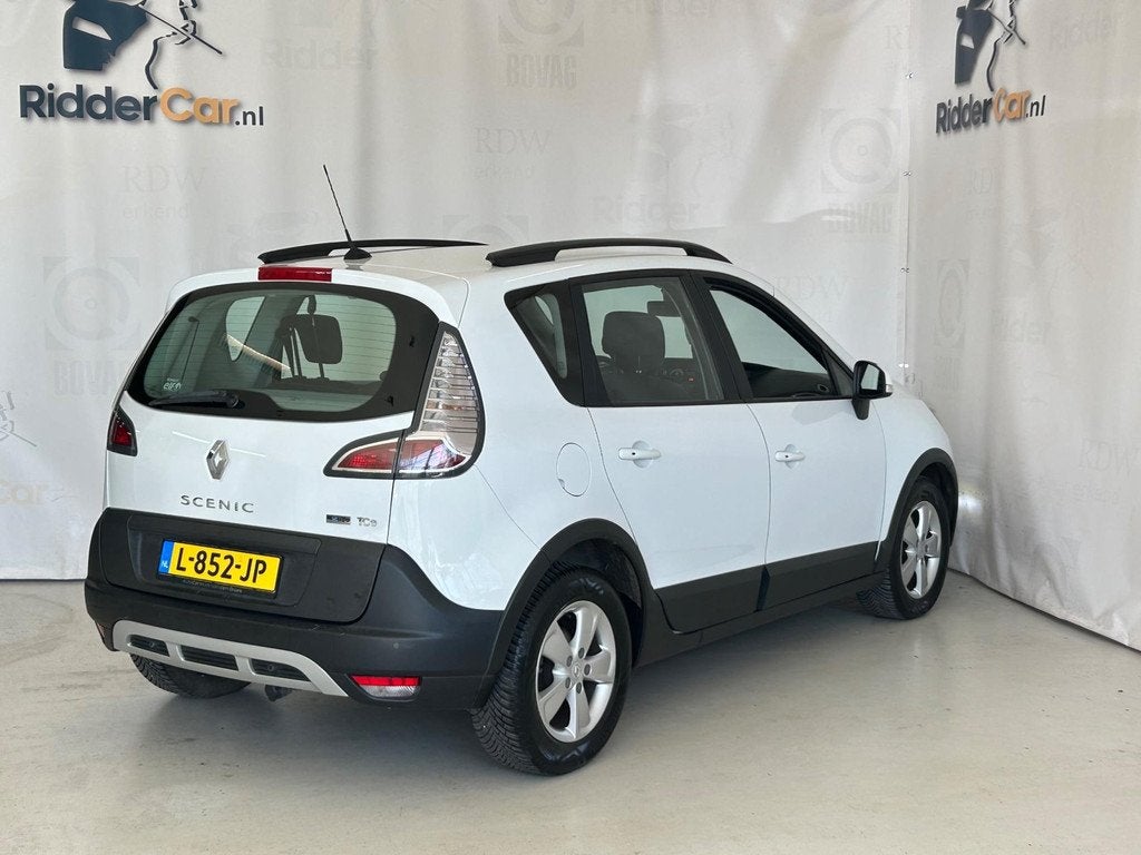 Renault Scénic 1.2 TCe Bose|PARK SENS ACHTER|CRUISE|NAVI|AI, Voorwielaandrijving, Euro 5, Gebruikt, 4 cilinders