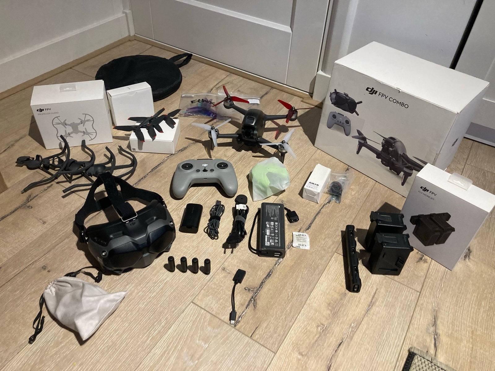 DJI FPV Combo met vele extra's, Ophalen, 5 tot 10 kilometer, 15 tot 30 minuten, Topkwaliteit