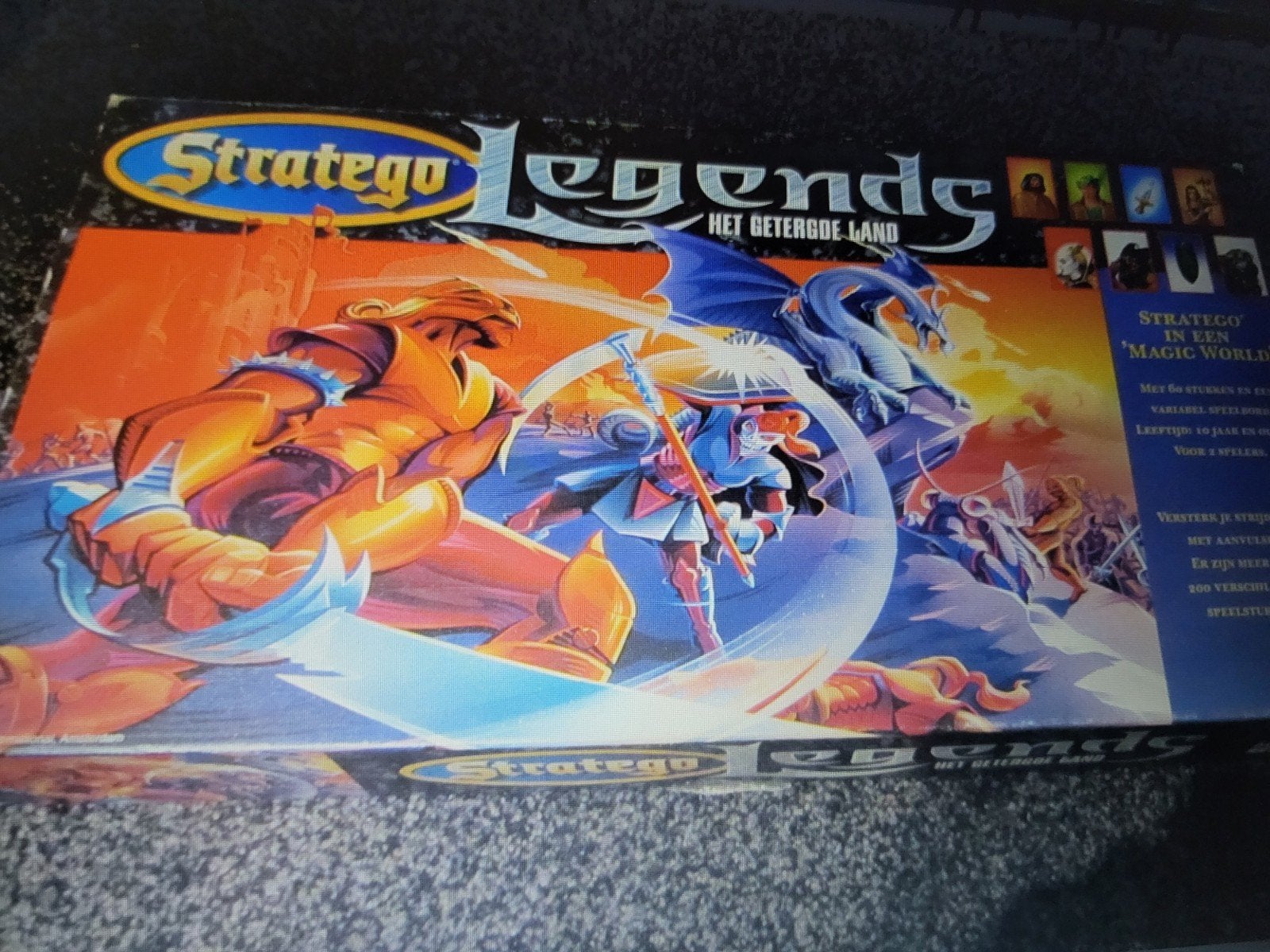 Stratego Legends: Het Getergde Land Bordspel, Hobby en Vrije tijd, Gezelschapsspellen | Bordspellen, Een of twee spelers, Ophalen of Verzenden