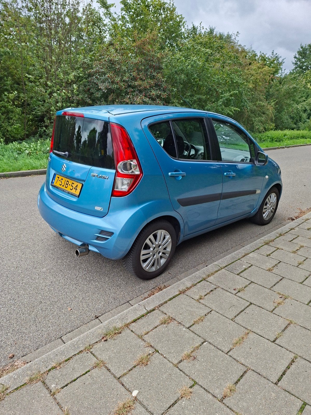 Suzuki Splash 1.0 2013 Blauw, Auto's, Voorwielaandrijving, Stof, 31 €/maand, Blauw