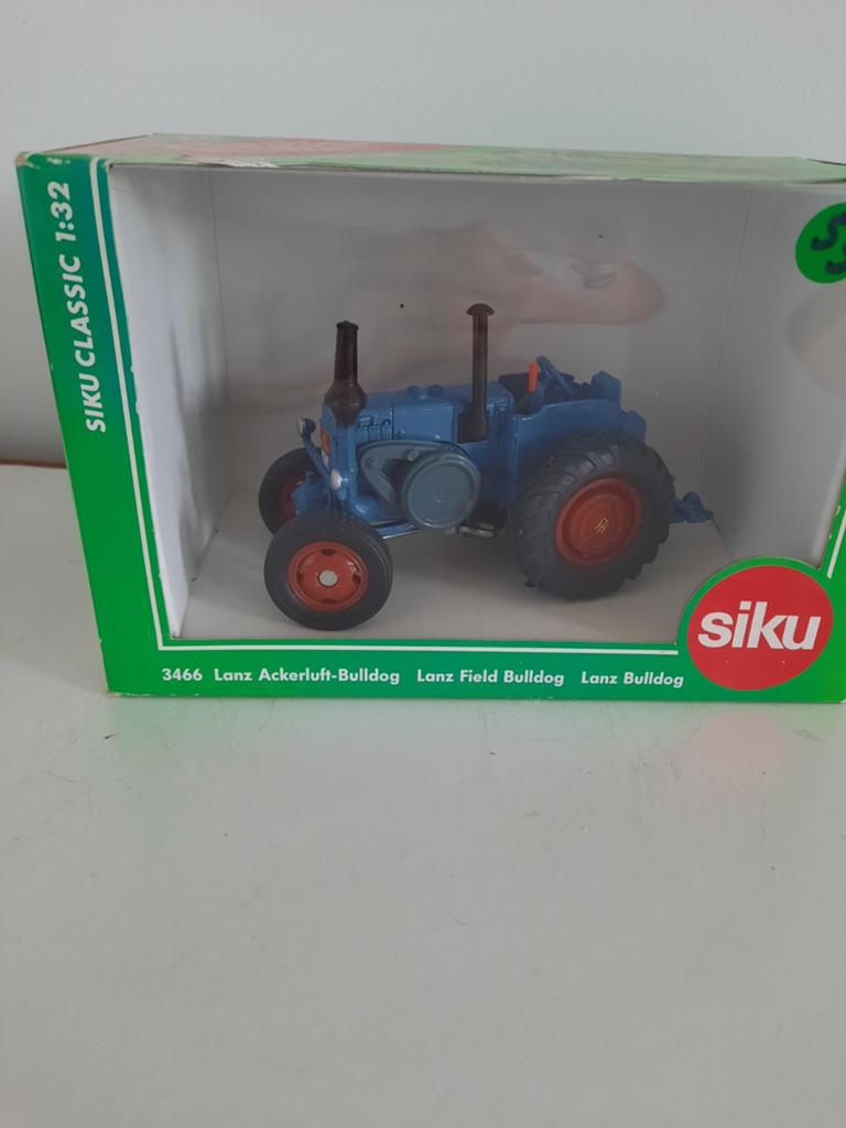 Siku 1:32 lanz bulldog, Hobby en Vrije tijd, Modelauto's | 1:32, Ophalen, Zo goed als nieuw, Tractor of Landbouw, SIKU