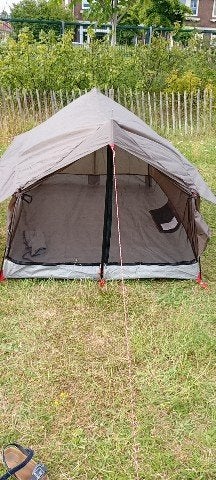 Compacte 1-persoons tent - Ideaal voor solo avonturen, Ophalen of Verzenden, Zo goed als nieuw, Tot en met 2