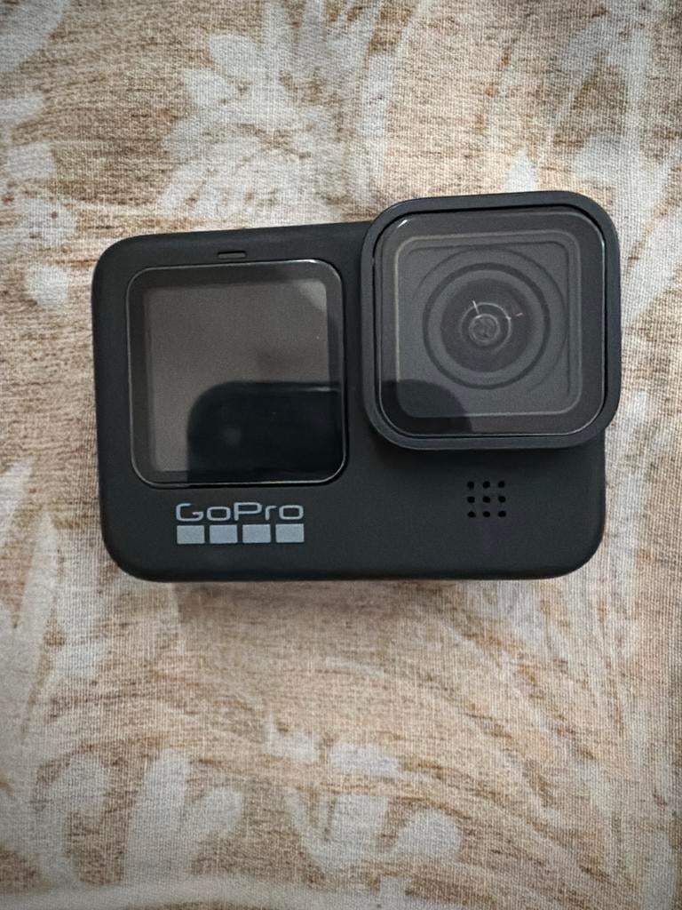 GoPro HERO9 Black – 5K – Incl. Mounts & Zeldzame Mic Adapter, Ophalen of Verzenden, Zo goed als nieuw, GoPro