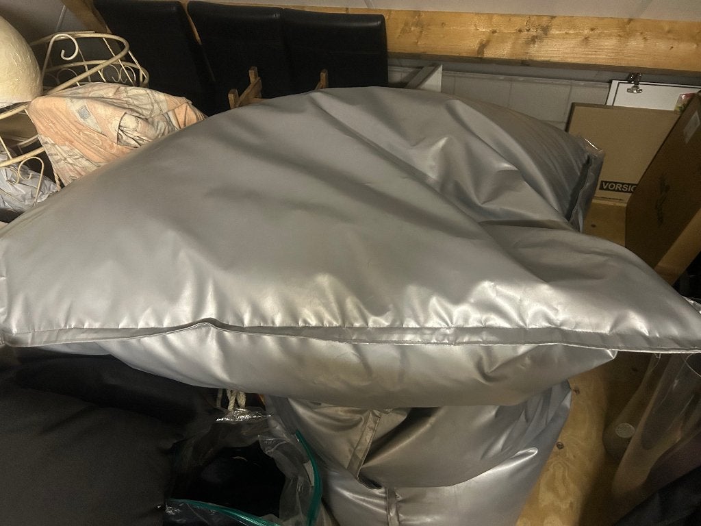 Zitzak hufterproof zilver, Tuin en Terras, Ophalen, Gebruikt