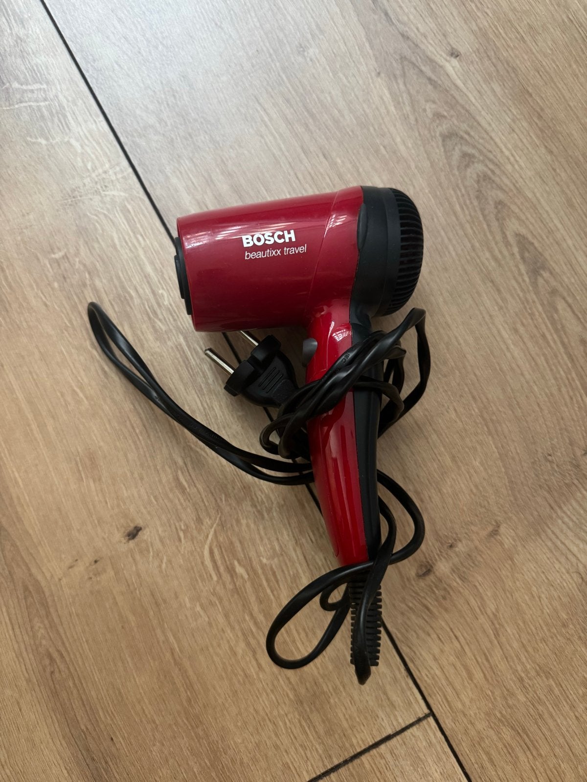 Bosch Beautixx Travel Föhn - Compact en Krachtig, Ophalen of Verzenden, Gebruikt, Haarverzorging