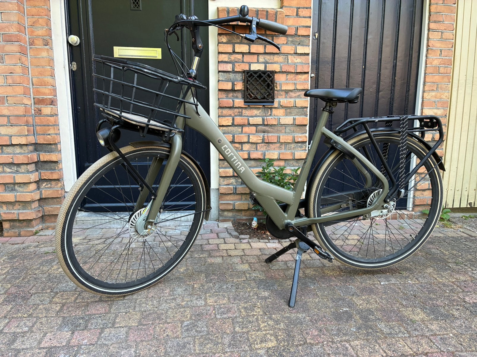 Cortina Common Family framemaat 57 olijfgroen, 56 cm of meer, Ophalen, Zo goed als nieuw, Versnellingen