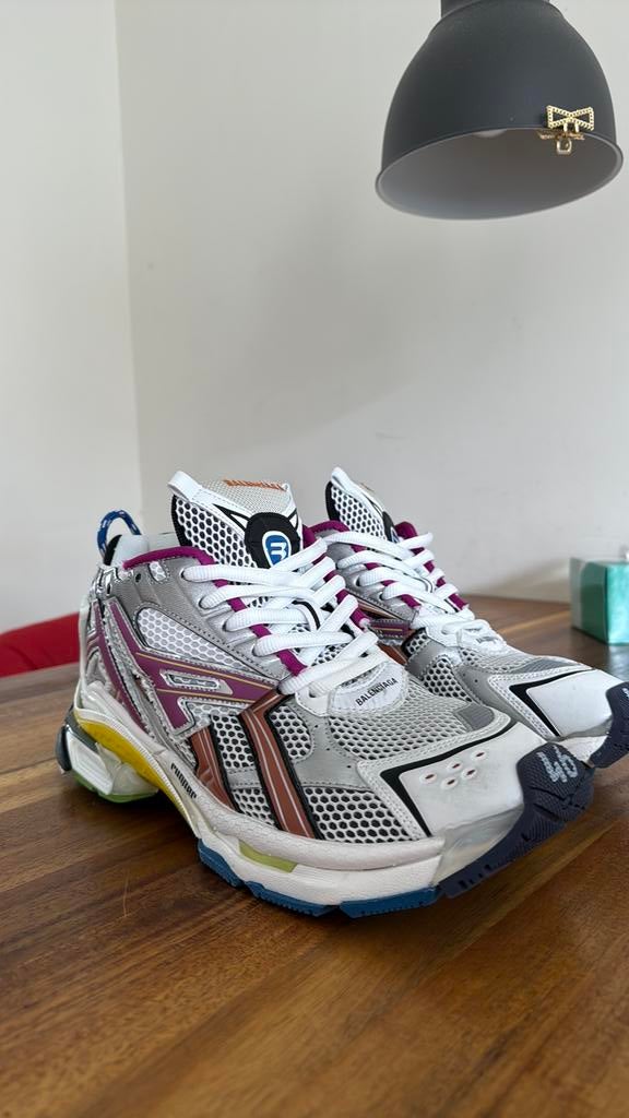 Balenciaga runners, Ophalen of Verzenden, Zo goed als nieuw, Schoenen