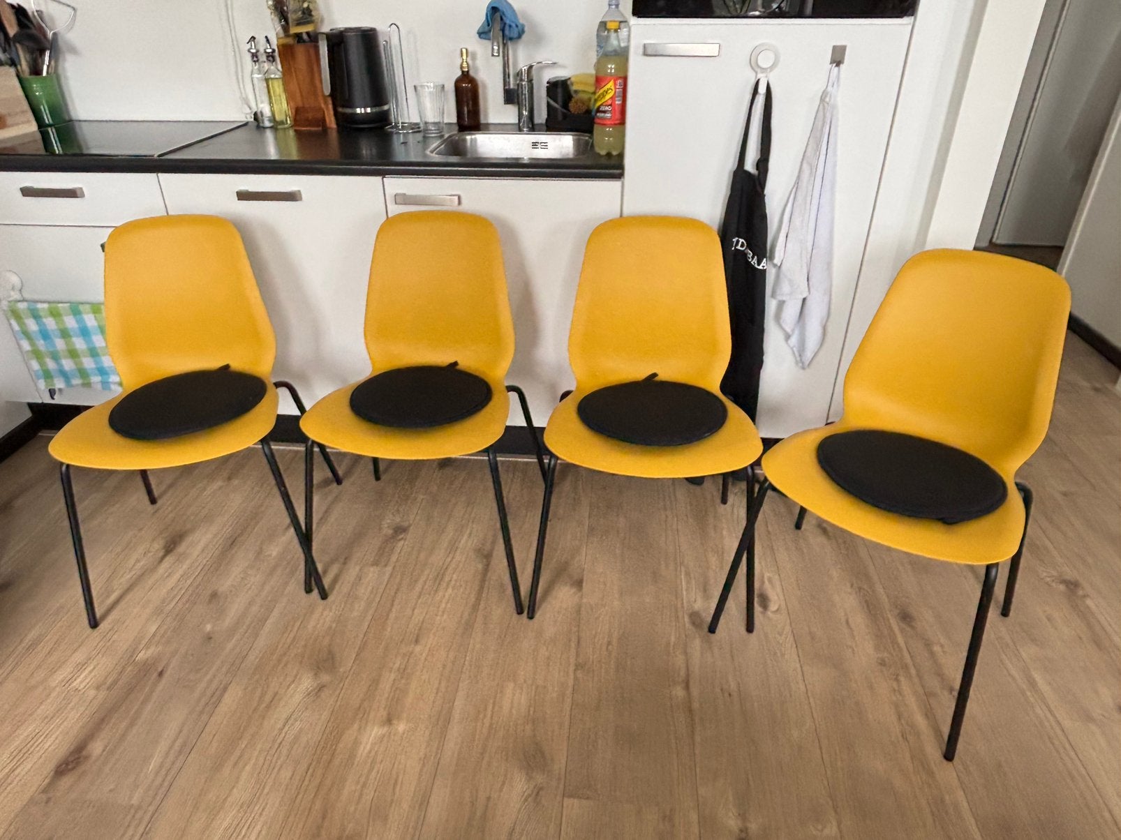 Ikea Leifarne 4 eetkamerstoelen, Ophalen, Zo goed als nieuw, Overige kleuren, Vijf, Zes of meer stoelen