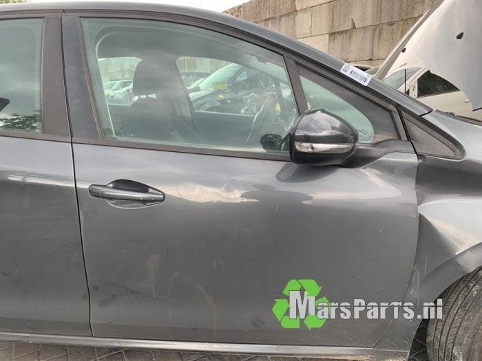 Portier 4Deurs rechts-voor van een Peugeot 208 (KTP), Gebruikt, -, Deur, -
