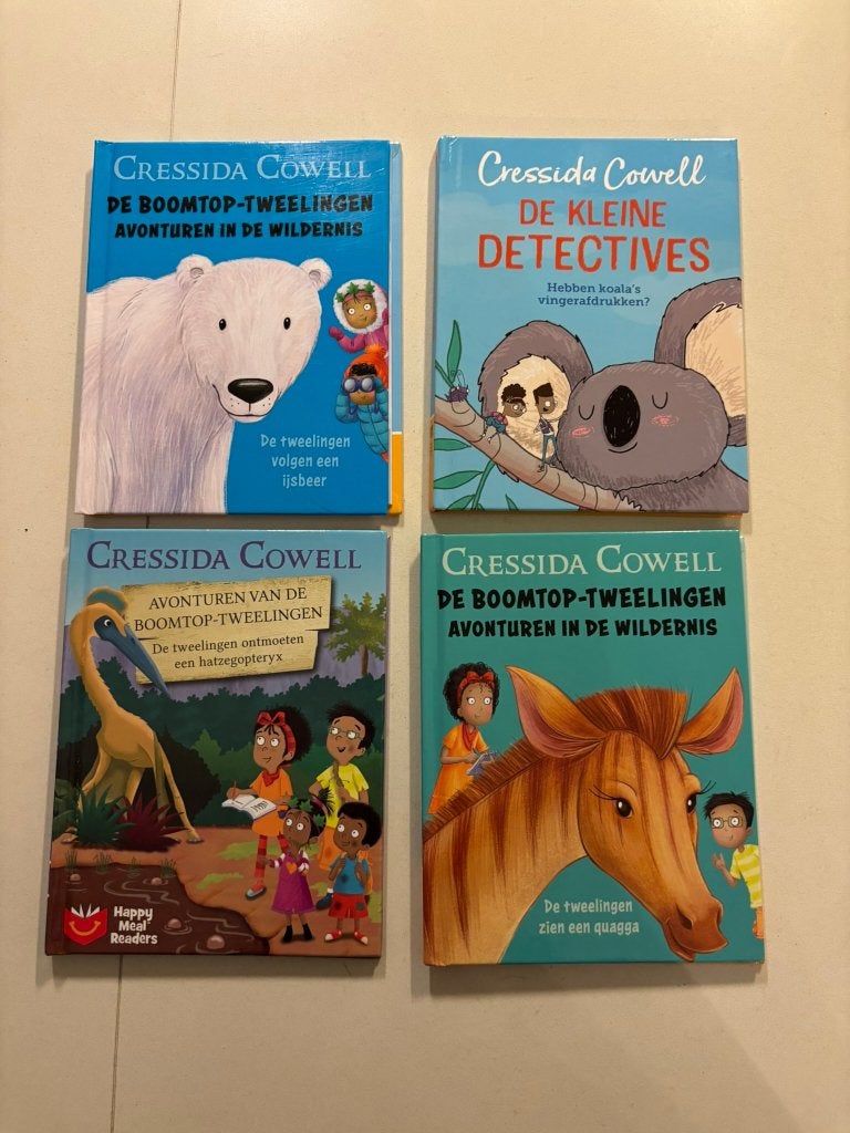 Cressida cowell mcdonalds happy meal boekjes set 4 stuks!, Ophalen of Verzenden, Zo goed als nieuw, Cressida Cowell, Fictie algemeen