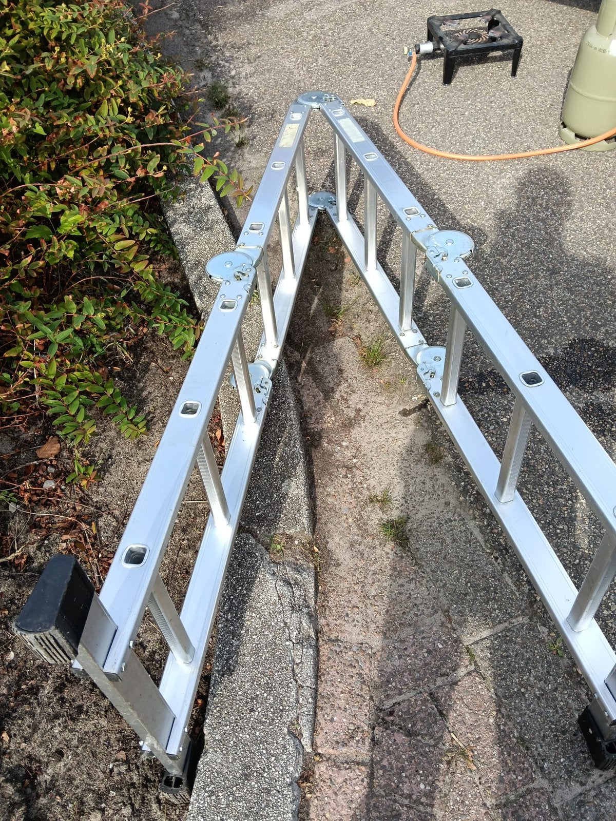 Vouwladder, Doe-het-zelf en Verbouw, Ladders en Trappen, Ophalen, Zo goed als nieuw, 2 tot 4 meter