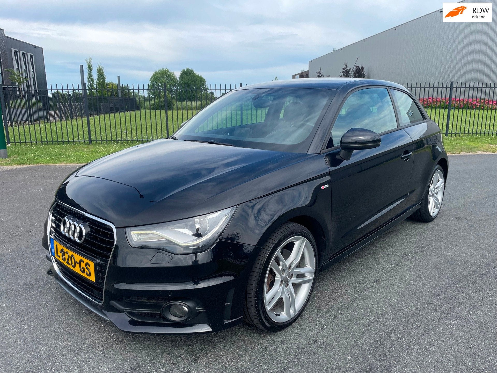 Audi A1 1.4 TFSI Pro Line S |Airco|Bj 2012|Leer|Navi|Stoelve, Auto's, Audi, Voorwielaandrijving, Euro 5, Zwart, 4 stoelen