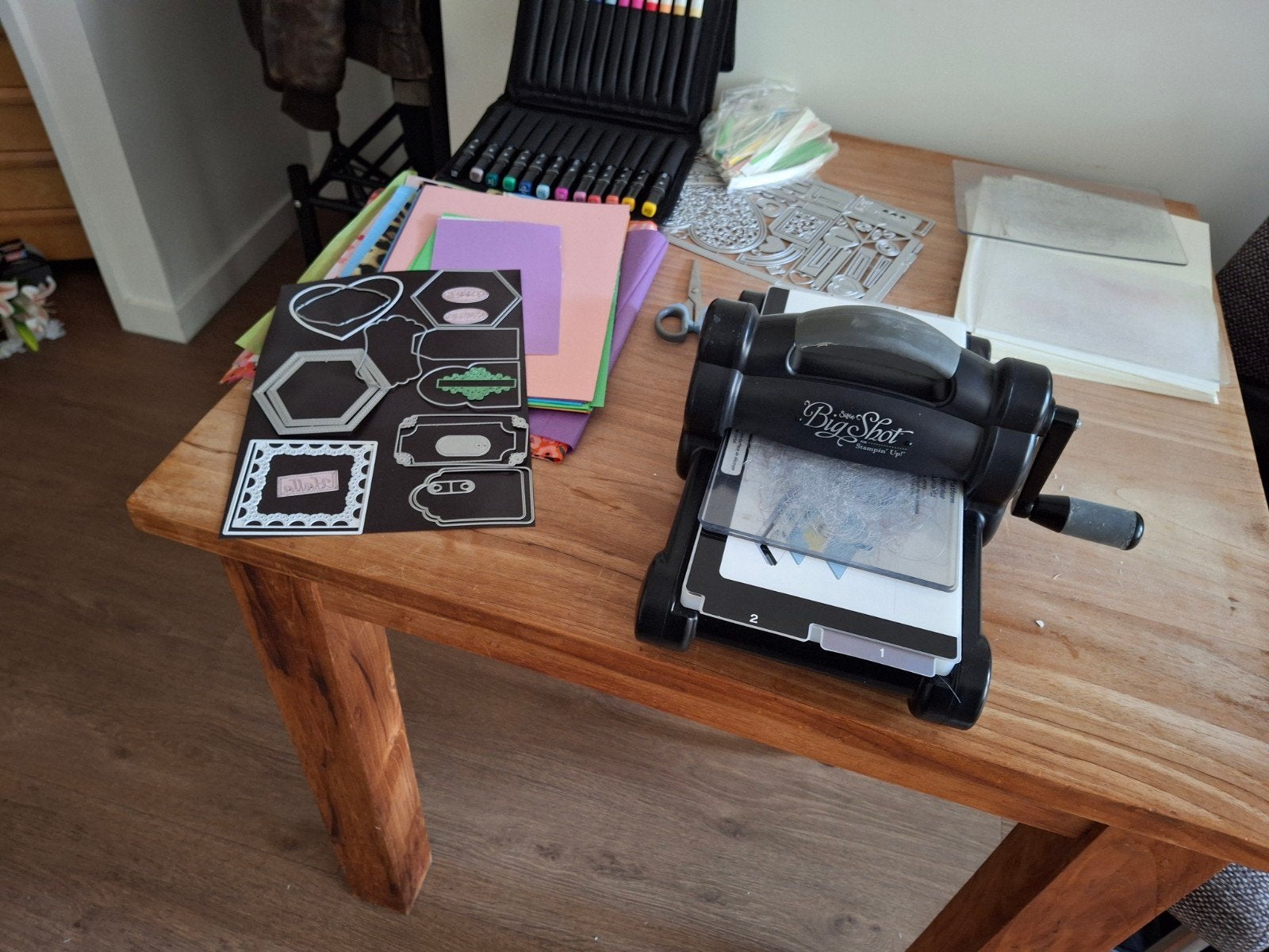 BigShot Stampin-Up/Sizzix Stansmachine met div mallen, Ophalen of Verzenden, Gebruikt, Gereedschap of Toebehoren
