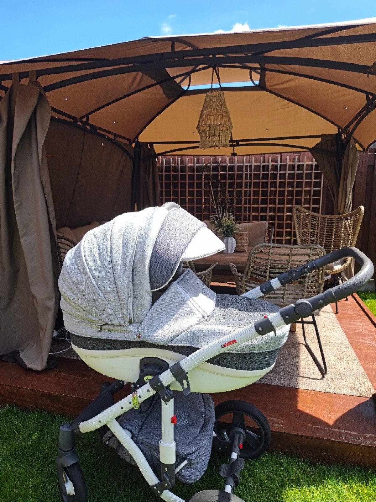 Adamex Vicco 2-in-1 kinderwagen – mooie staat, grote wielen., Kinderen en Baby's, Kinderwagens en Combinaties, Combiwagen, Ophalen