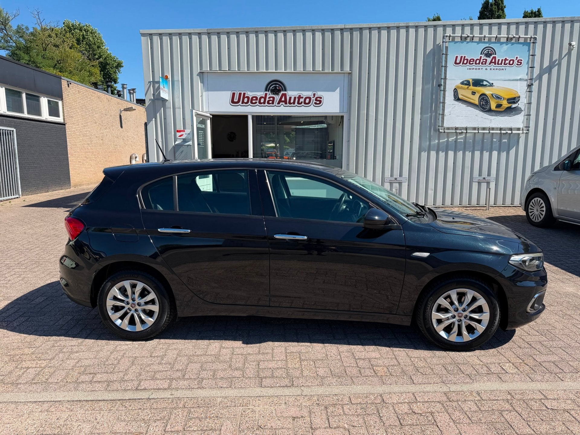 Fiat Tipo 1.4 T-Jet 16v Business NL AUTO KM 182820 NAP 5500E, Voorwielaandrijving, Stof, Gebruikt, 4 cilinders