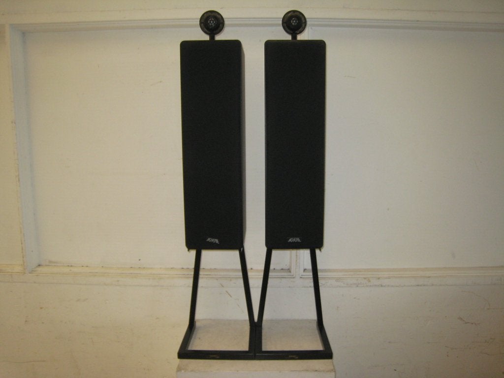 2 Magnat Magnasphere Lambda luidsprekers op standaard, Audio, Tv en Foto, Luidsprekers, Gebruikt