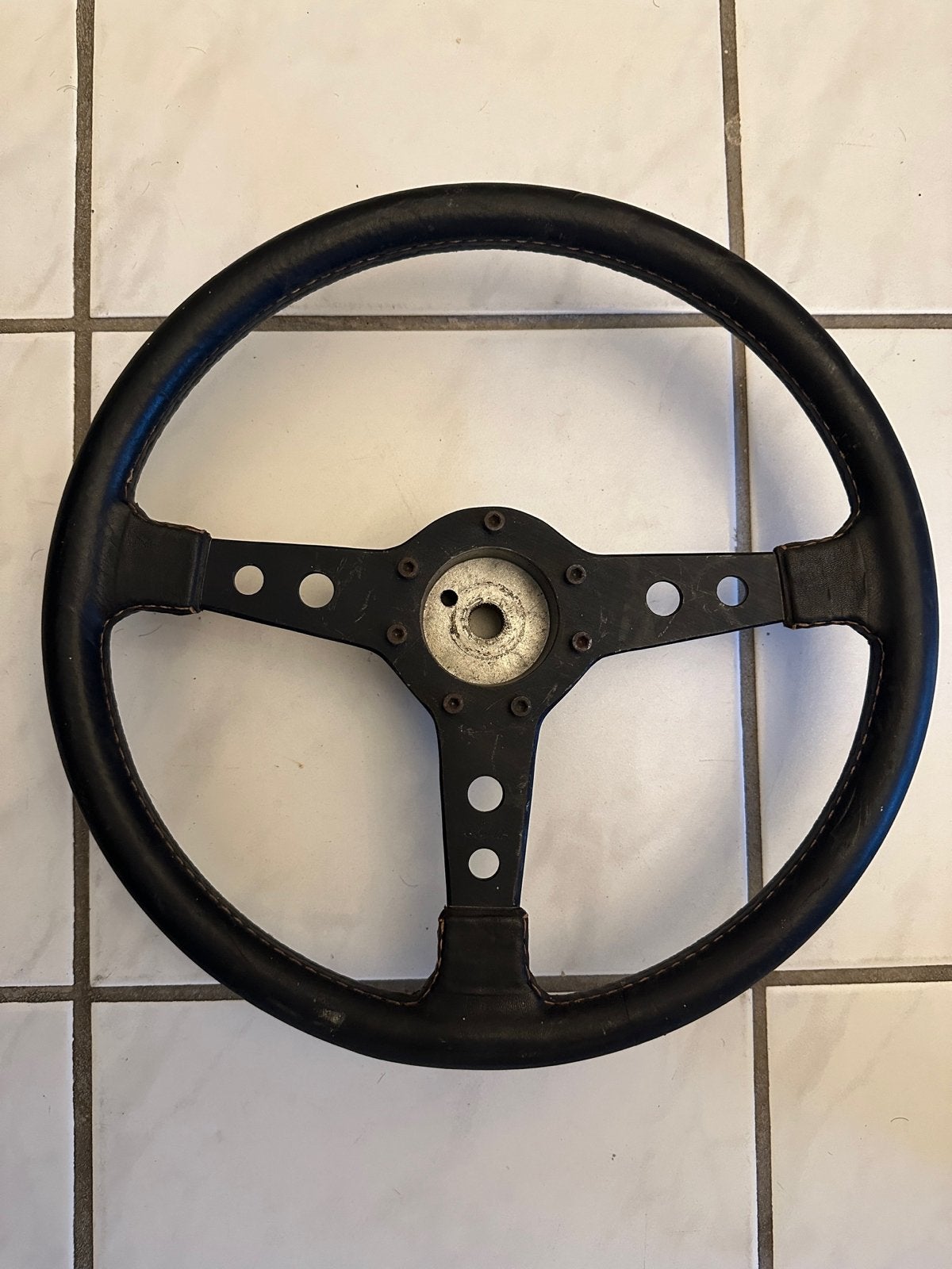Nardi Stuurwiel - Klassiek Design voor Uw Auto, Auto-onderdelen, Ophalen of Verzenden, Gebruikt, Universele onderdelen