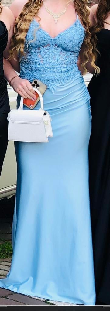 Elegante lichtblauwe galajurk - Maat S van Eva & Lola, Blauw, Ophalen of Verzenden, Zo goed als nieuw, Maat 36 (S)