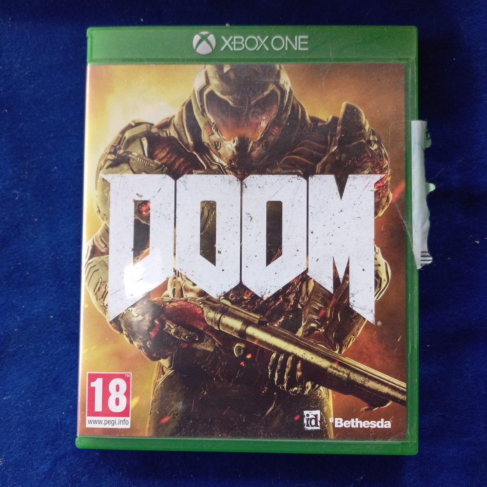 Doom - Xbox One (Zo goed als nieuw), Spelcomputers en Games, Online, Vanaf 18 jaar, Shooter, 1 speler