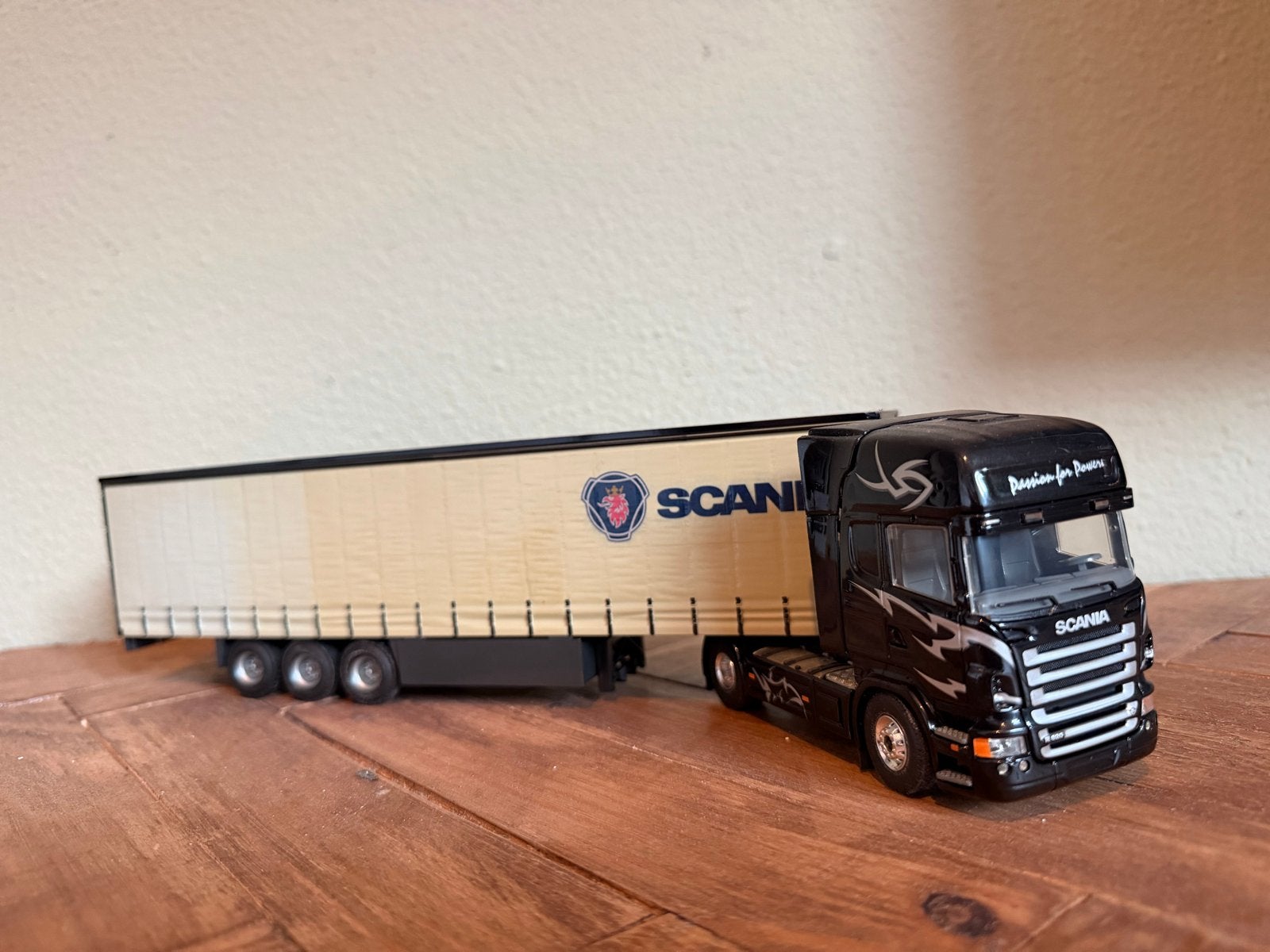 Scania R500 model vrachtwagen met oplegger, Ophalen of Verzenden, Zo goed als nieuw, Bus of Vrachtwagen