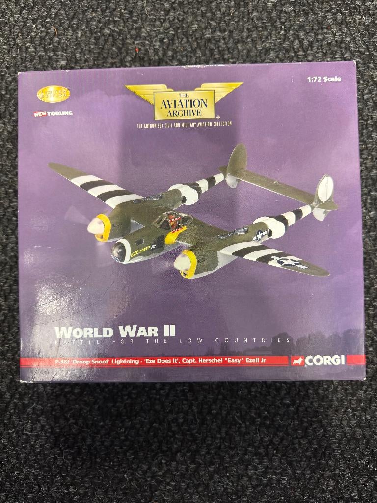 Corgi 1:72 P-38J Lightning Diecast USAAF Droop Snoot AA36602, Verzamelen, Ophalen of Verzenden, Zo goed als nieuw, Schaalmodel