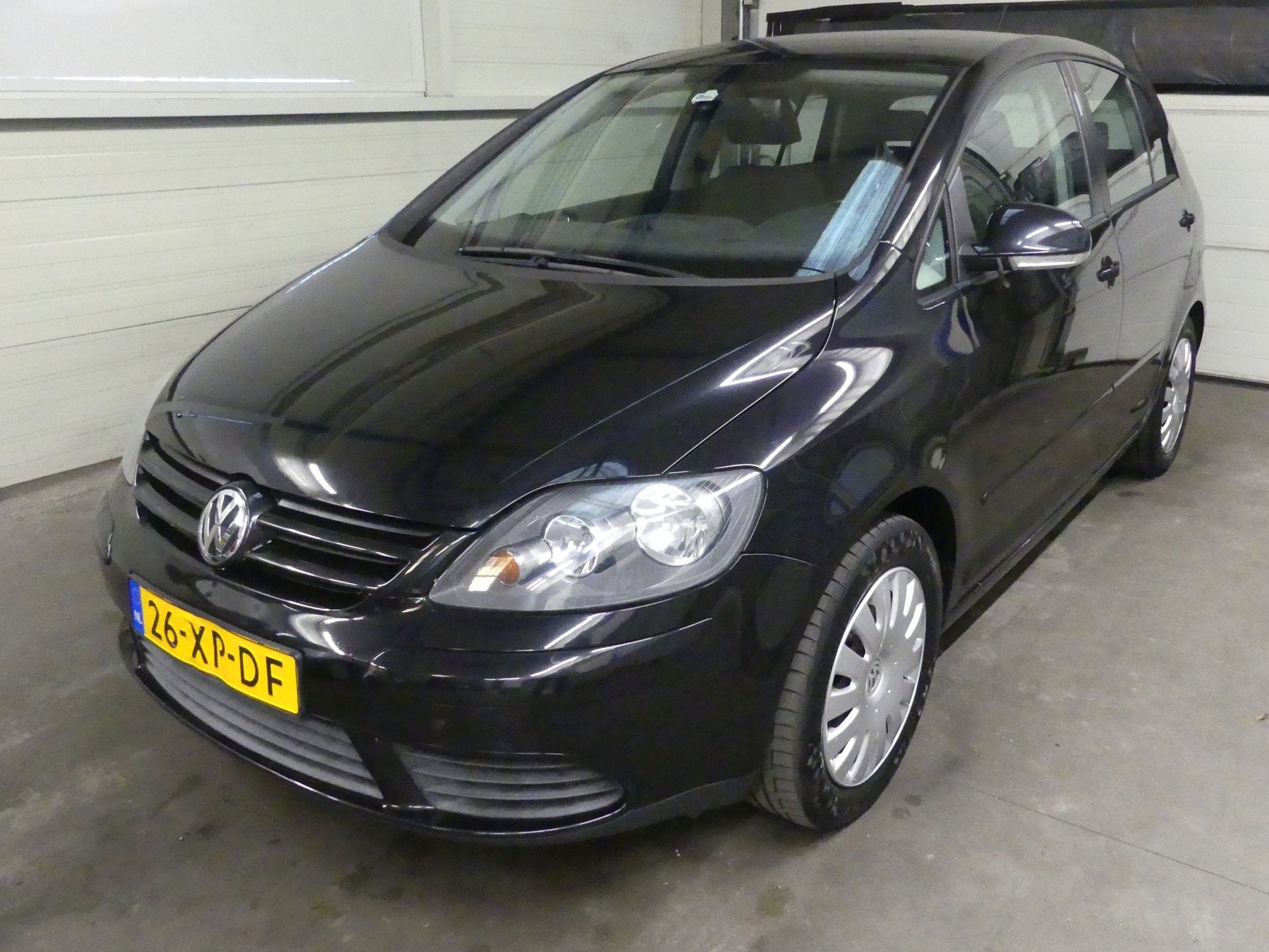 Volkswagen Golf Plus 1.6 FSI Optive 3 - Trekhaak - Cruise Co, Stof, Gebruikt, Zwart, 4 cilinders