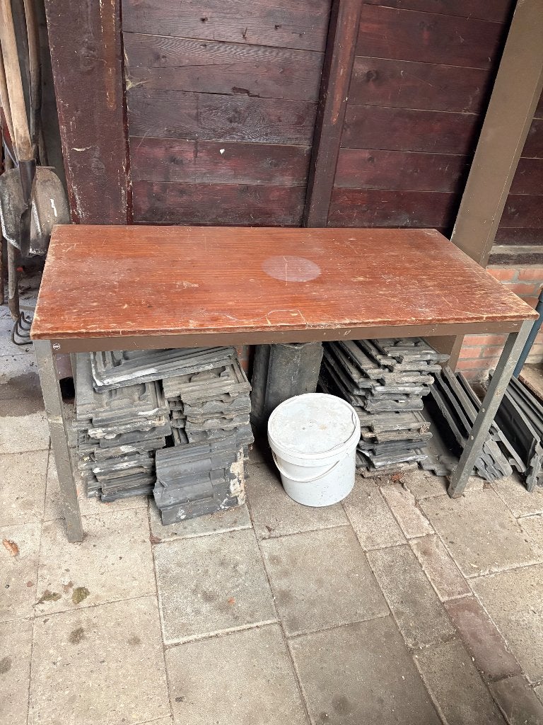 Klustafel,  werktafel, Ophalen, Gebruikt