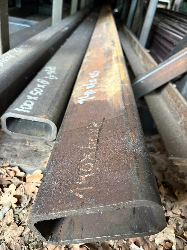 Hekkenspost   ,zware koker 140 x 60 x 8mm, Ophalen, 100 tot 150 cm, Nieuw, Draaipoort