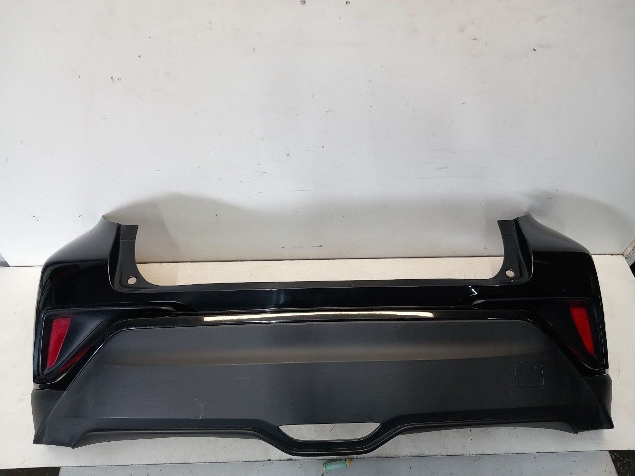 Bumper achter Toyota C-HR, Onderdelen@venauto.nl, Van der Ven Autorecycling B.V., Gebruikt, Ettenseweg 76, 4706 PB Roosendaal, The Netherlands
