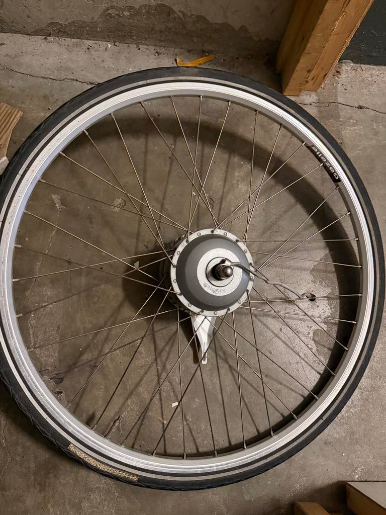 Gazelle voorwiel met motor, Gebruikt, Ophalen of Verzenden, Aluminium, Elektrische fiets