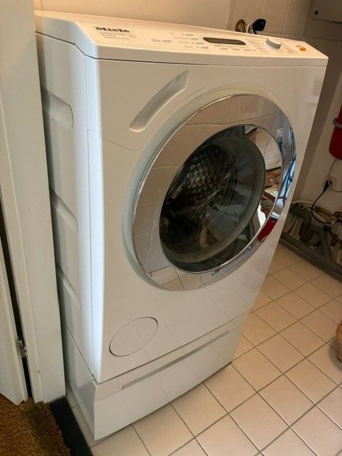 Wasmachine plus onderkast, Ophalen, Gebruikt, Voorlader, 85 tot 90 cm