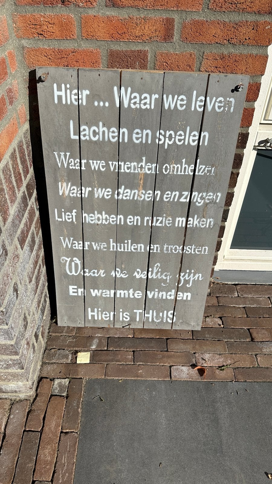 Houten wandbord met inspirerende tekst - 'Hier is THUIS', Ophalen, Gebruikt, Hout, Wandbord of Wandpaneel