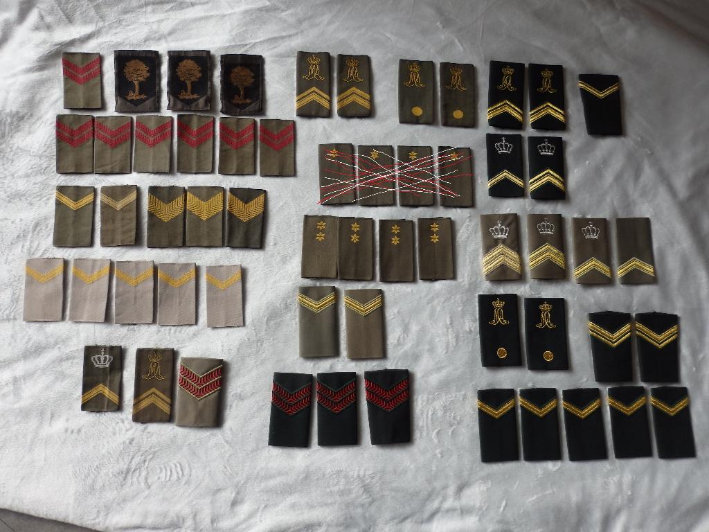 54 Emblemen Patches Strepen Rangen Badges Landmacht, Ophalen of Verzenden, Landmacht, Nederland, Embleem of Badge