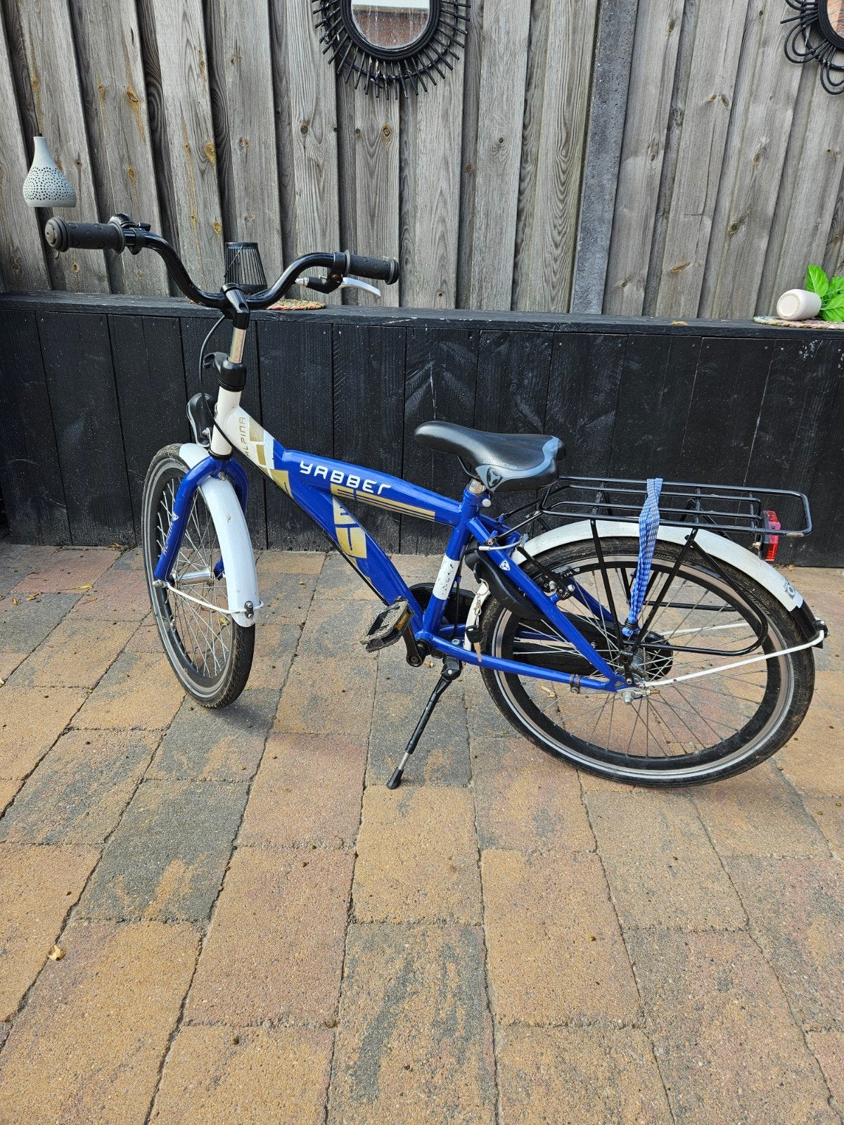 Foto 2 van Alpina Yabber 22 inch