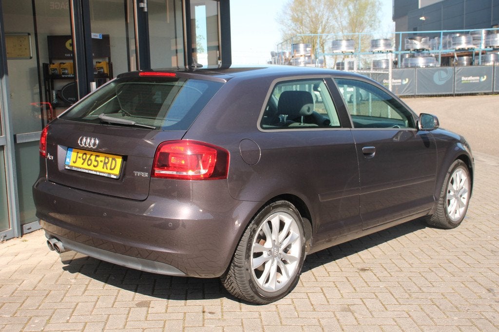 Audi A3 1.4 TFSI Ambiente  Stoel verw.  Clima  Crui, Voorwielaandrijving, Stof, Gebruikt, Zwart