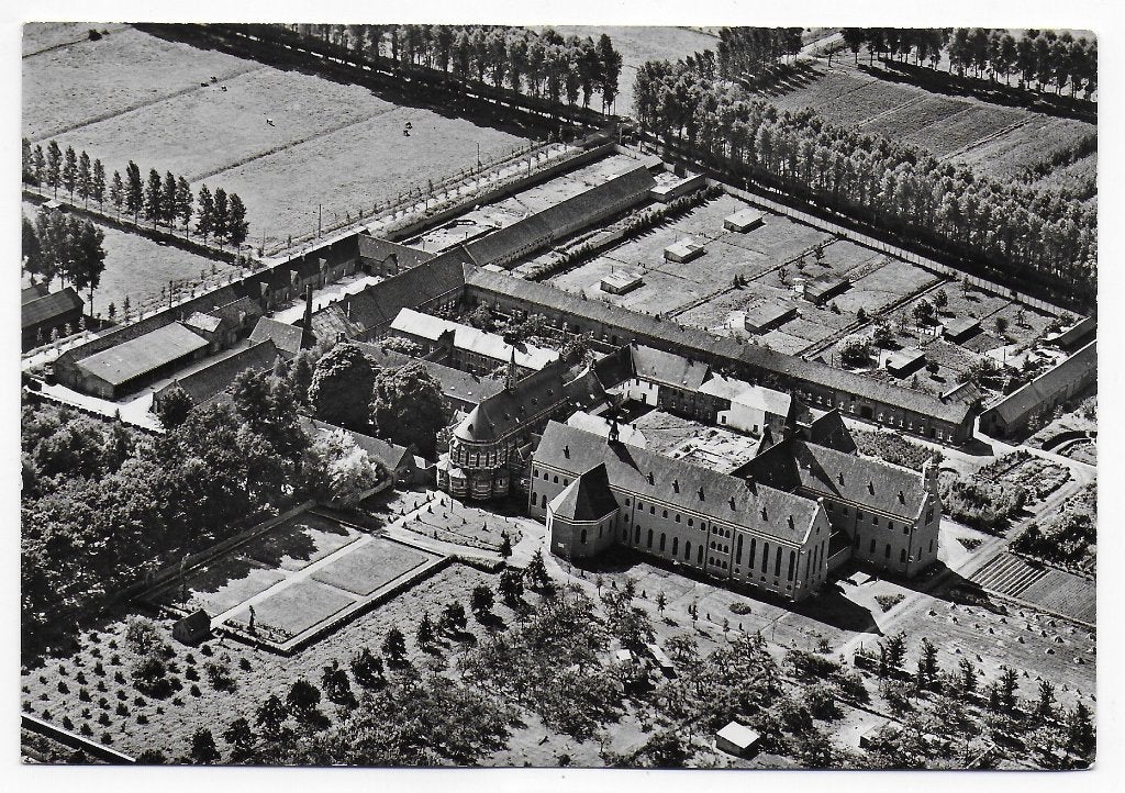 Achel Achelse kluis Ongelopen Ansichtkaart ( B5628), Ophalen of Verzenden, 1980 tot heden, Ongelopen