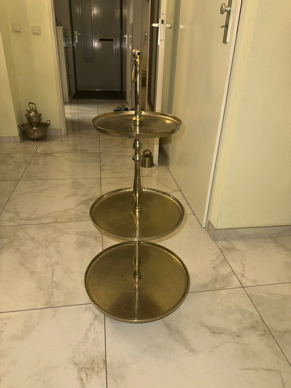 Gouden etagère met 3 lagen (90 cm), Ophalen
