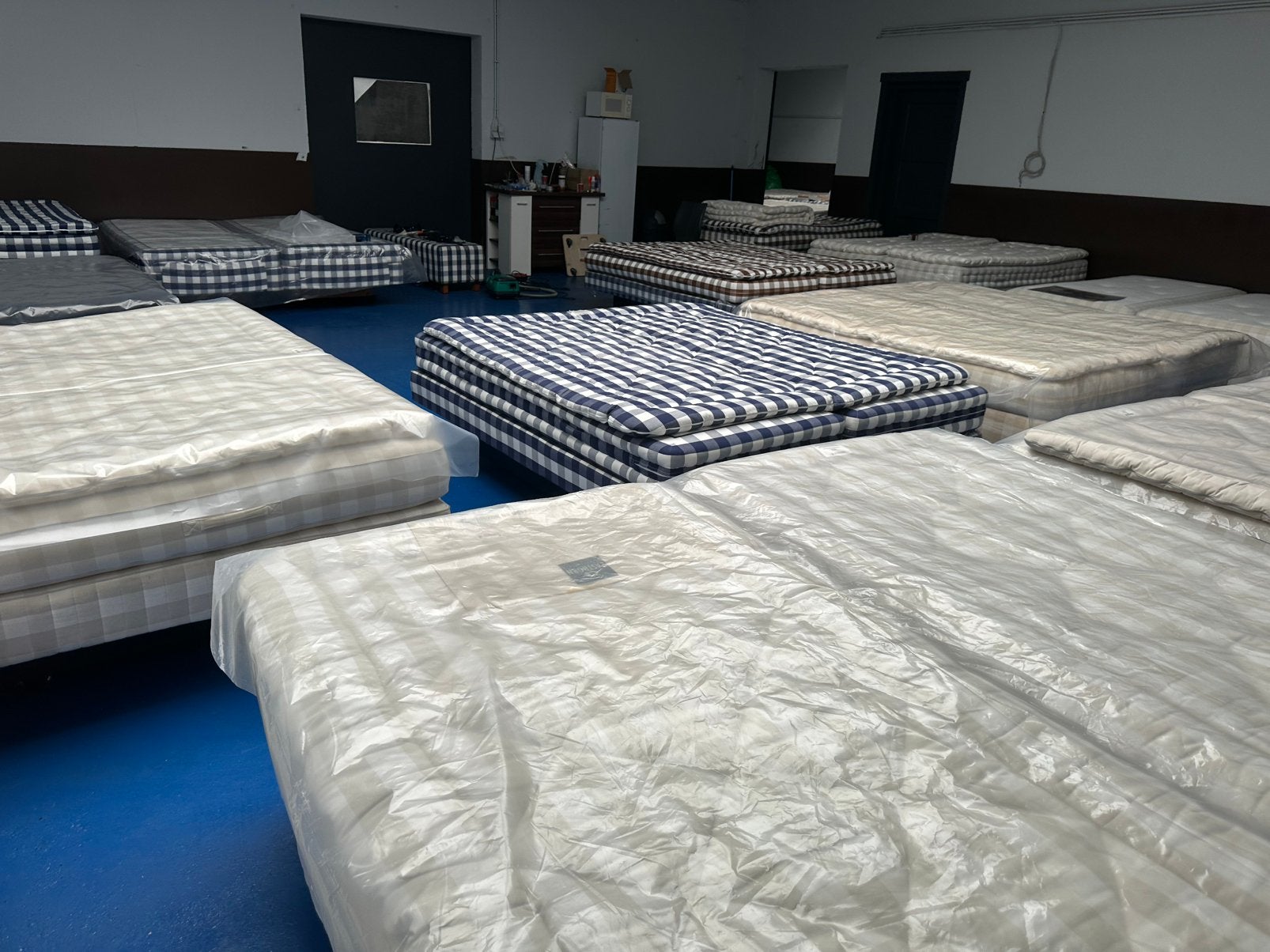 Hästens boxspring showroom (600 m²) ter overname-uitverkoop, Ophalen of Verzenden