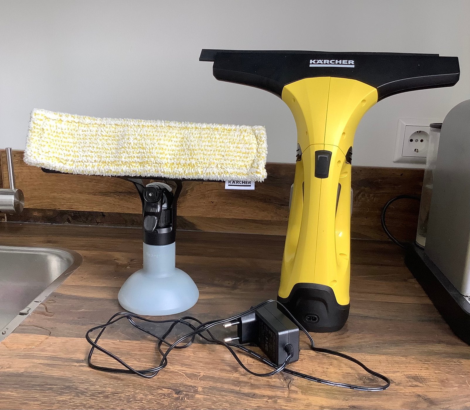 Kärcher WV 2 Plus N Raamwisser met Sprayflacon, Ophalen, Zo goed als nieuw