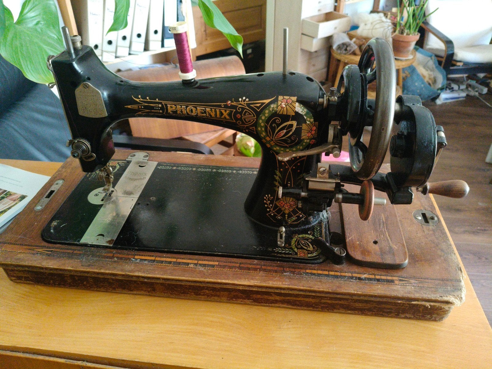 Naaimachine Phoenix, werkt perfect, Antiek en Kunst, Antiek | Naaimachines, Ophalen