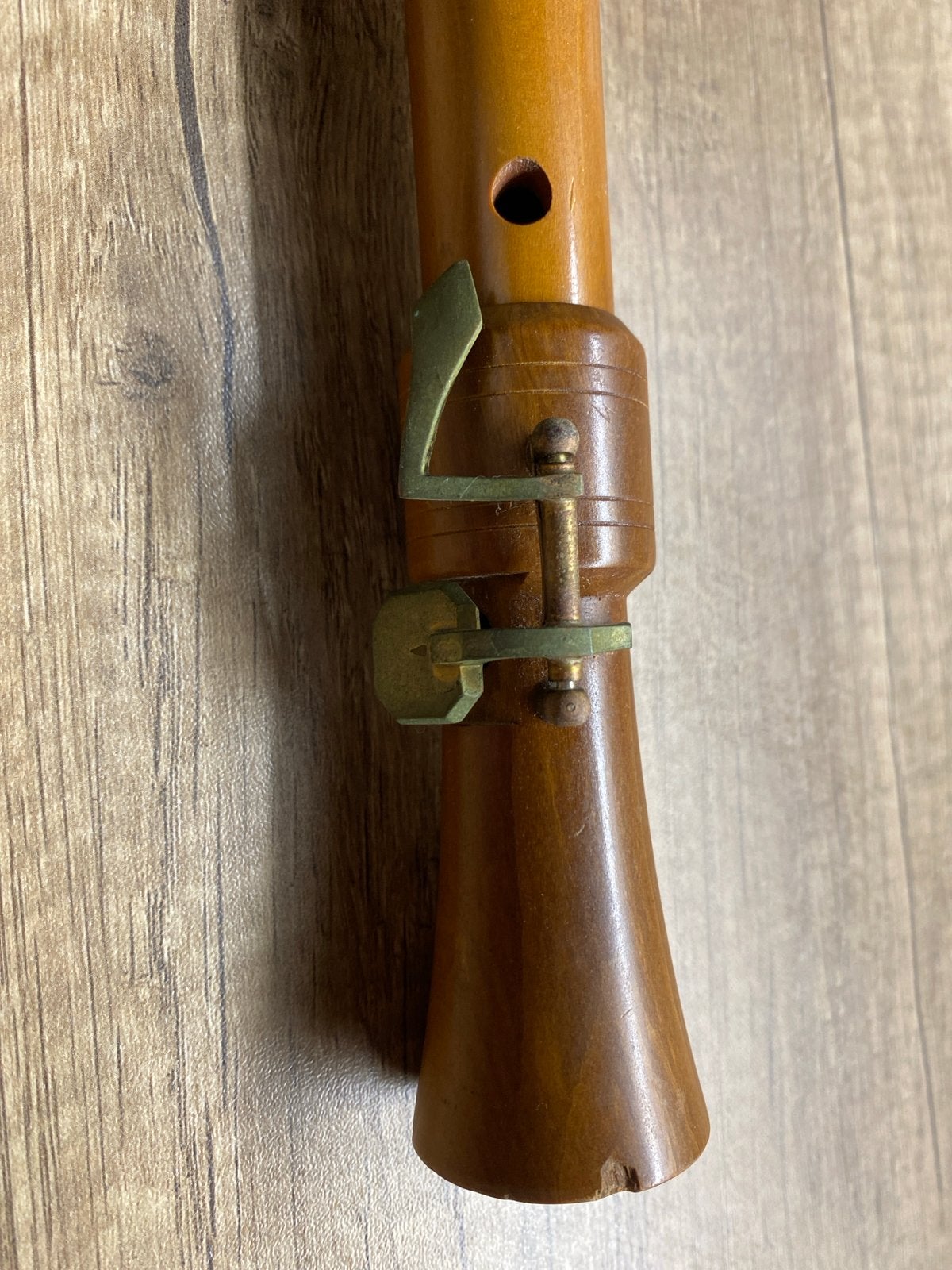 Houten blokfluit met messing klep, Muziek en Instrumenten, Blaasinstrumenten | Blokfluiten, Ophalen of Verzenden, Gebruikt, Overige typen