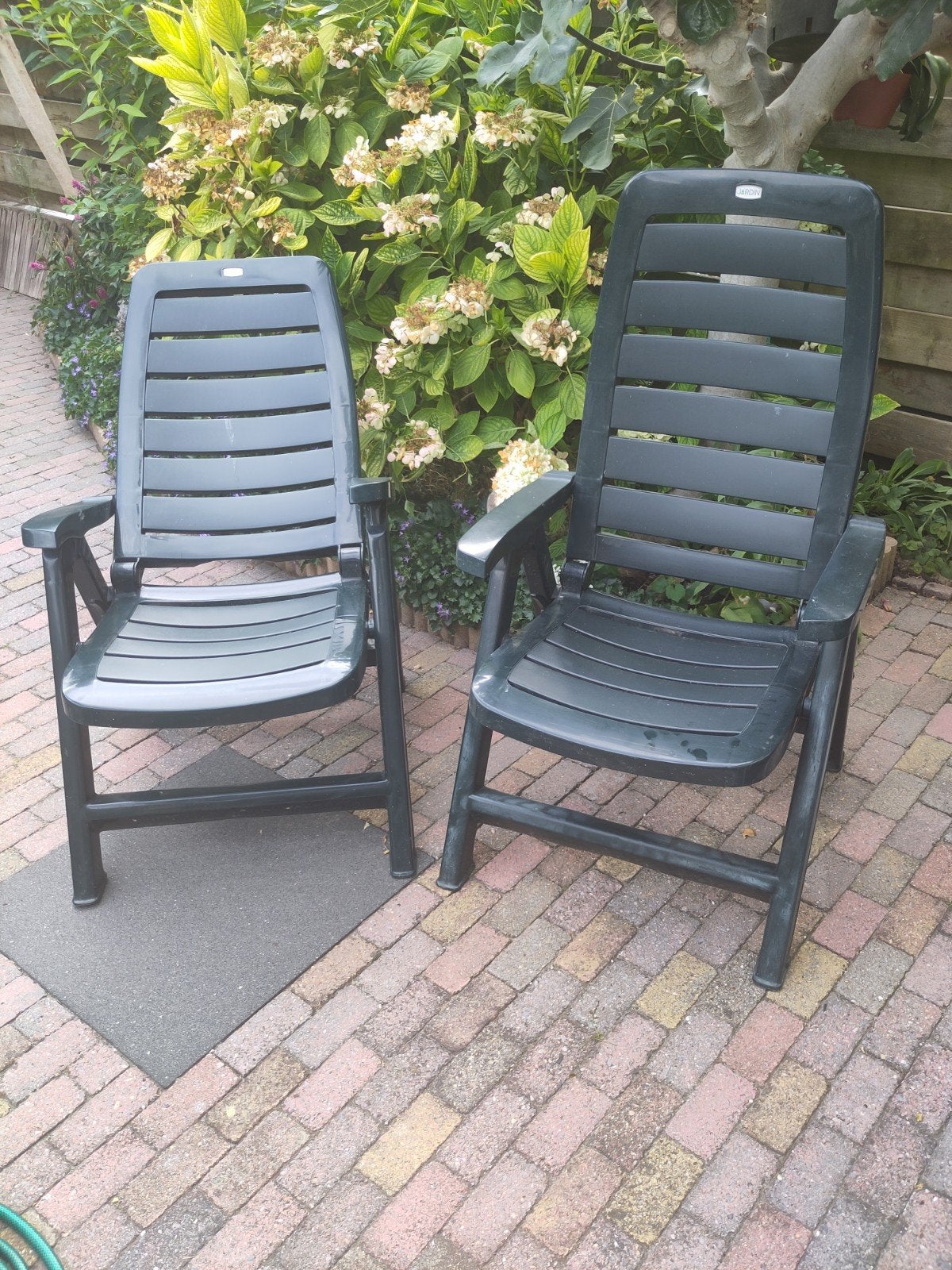 Twee Jardin, verstelbare tuinstoelen, Tuin en Terras, Tuinstoelen, Ophalen, Gebruikt, Kunststof